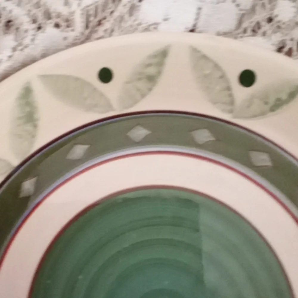 2 Harry and David large salad plates